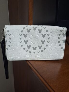 Disney White Wristlet Clutch with Gray Mickey Head Pattern